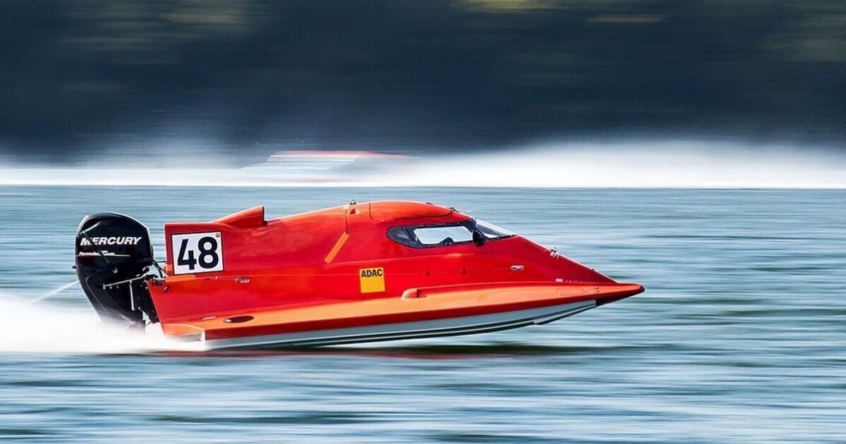 Speedboot Rennen Maak van je speedboot geen tanker | Lumeron
